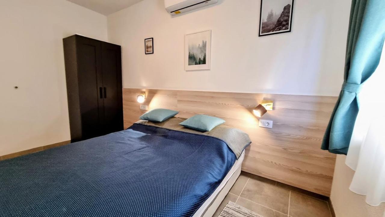 Dorijini Dvori Bed & Breakfast บาชกาโวดา ภายนอก รูปภาพ