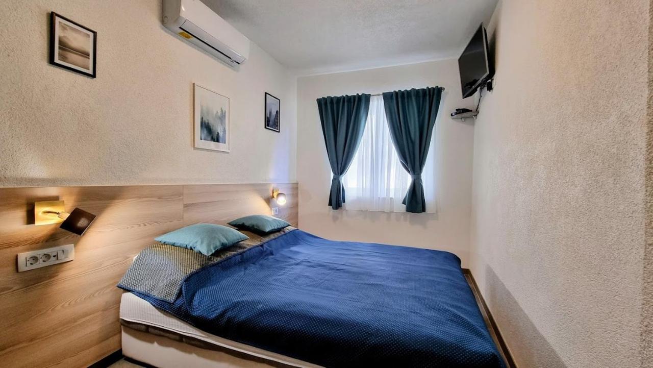 Dorijini Dvori Bed & Breakfast บาชกาโวดา ภายนอก รูปภาพ