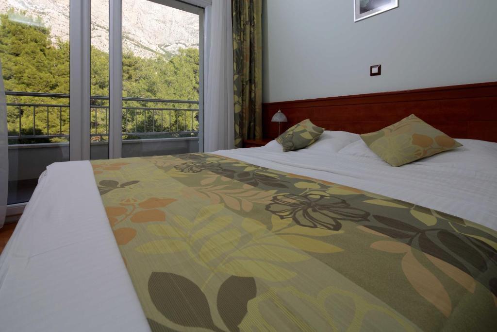 Dorijini Dvori Bed & Breakfast บาชกาโวดา ภายนอก รูปภาพ