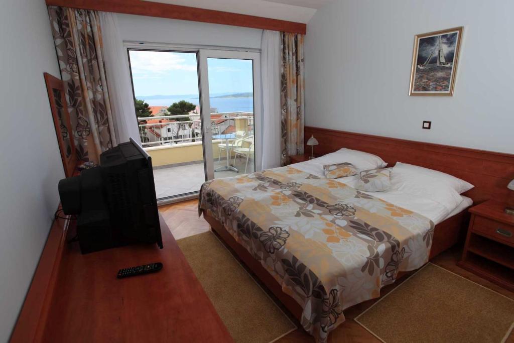 Dorijini Dvori Bed & Breakfast บาชกาโวดา ภายนอก รูปภาพ