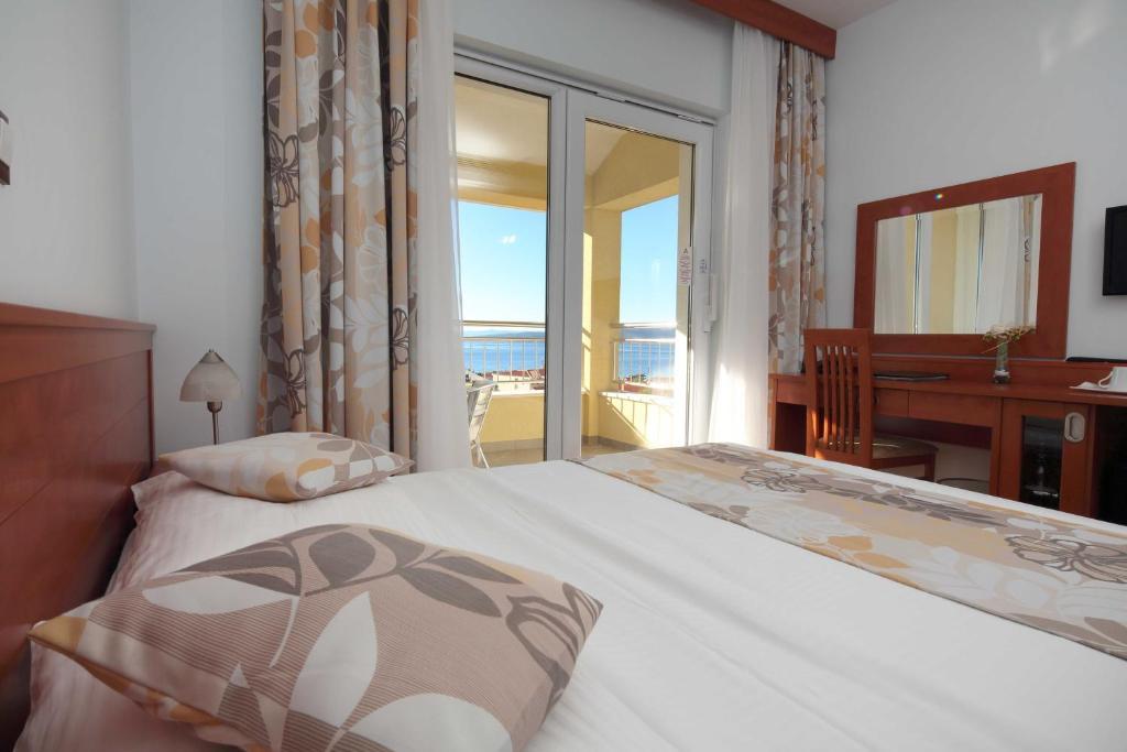 Dorijini Dvori Bed & Breakfast บาชกาโวดา ภายนอก รูปภาพ