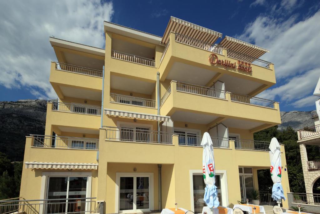 Dorijini Dvori Bed & Breakfast บาชกาโวดา ภายนอก รูปภาพ